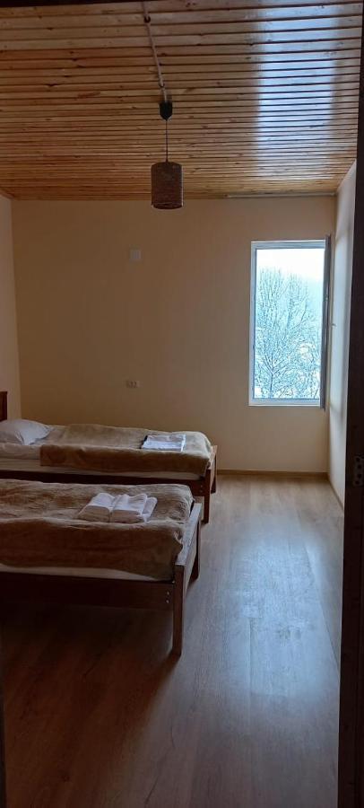 Guesthouse Caucasus Mestia Exterior foto